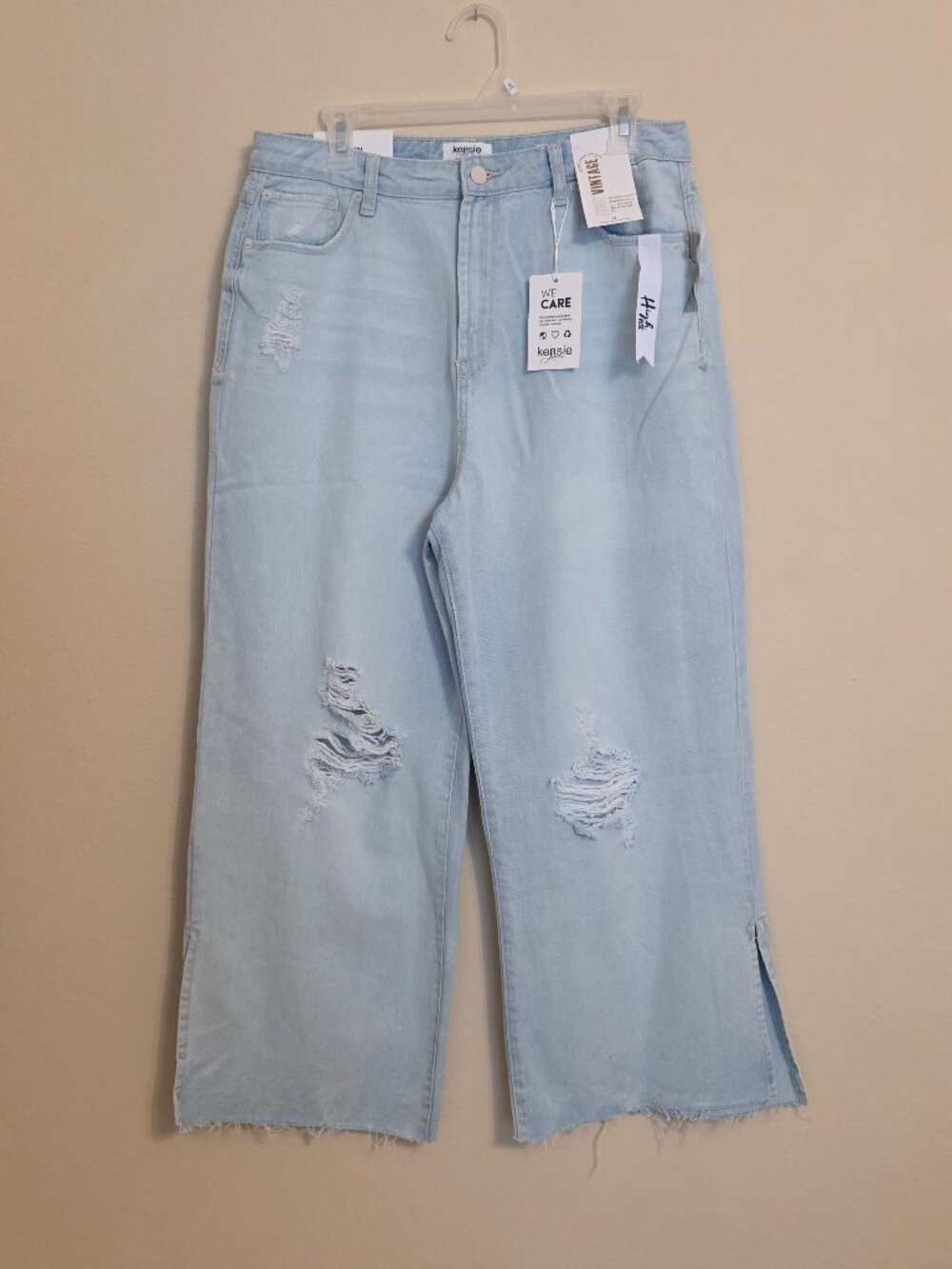 Kensie Wide Leg High Rise Distressed Light Blue Jeans NWT Size 12